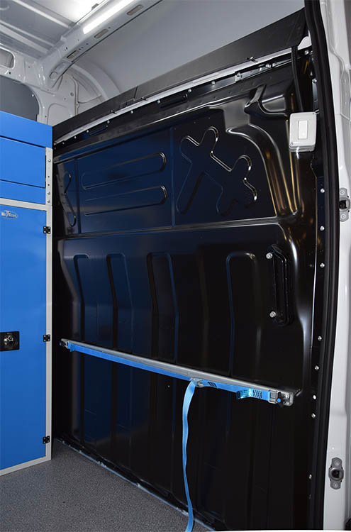 Daily con sistema di bloccaggio con barra e cinghia Syncro Friuli