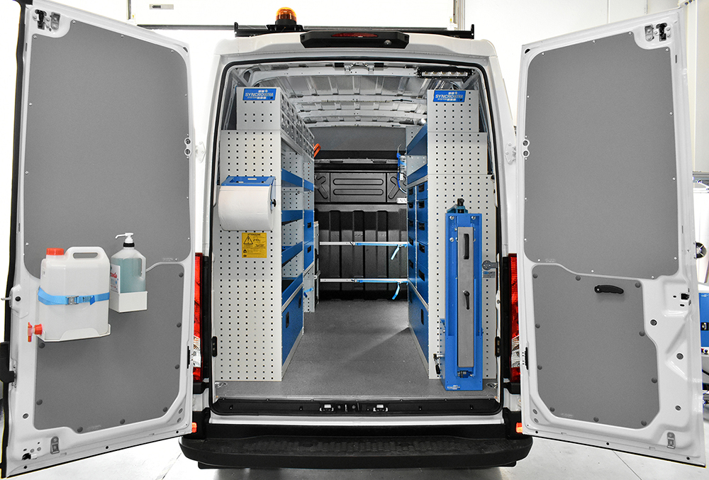 Volkswagen Transporter allestito da Syncro System come officina mobile Friuli