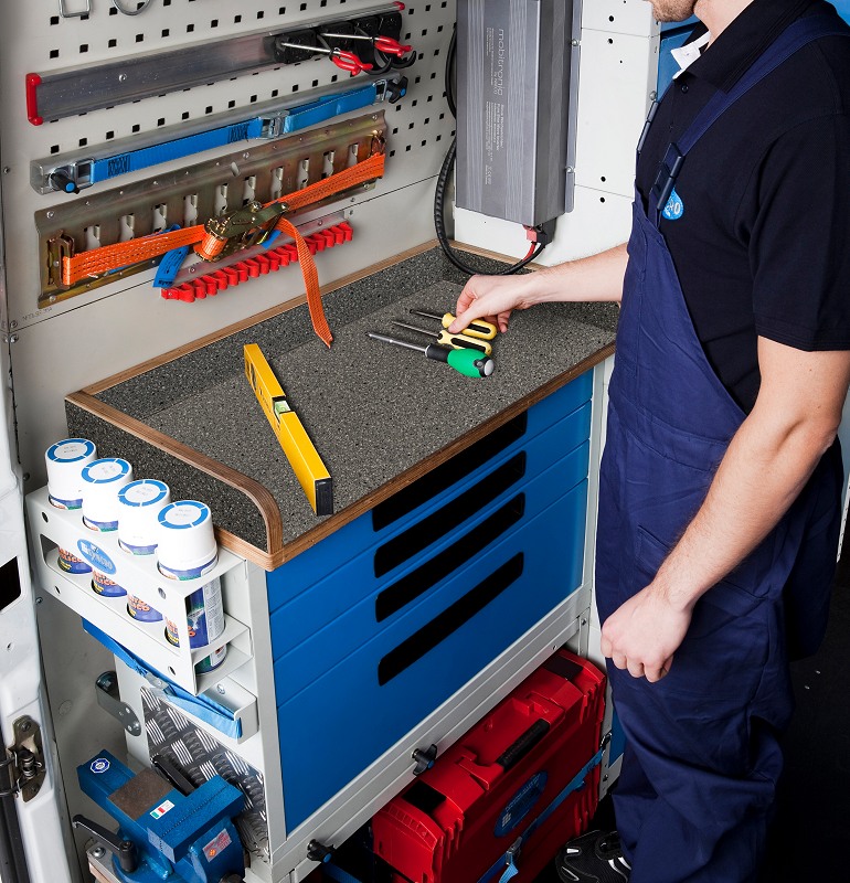 banco di lavoro in legno marmato Syncro Friuli