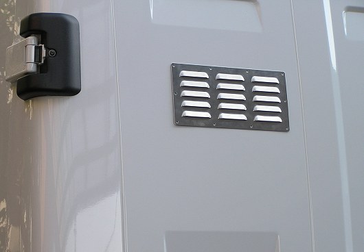 griglia di ventilazione per furgoni da Syncro Friuli