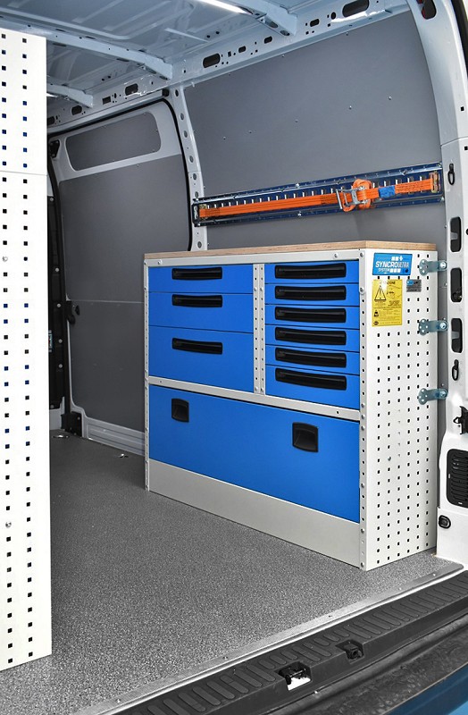 esempio di ripiano da lavoro per furgone Syncro Friuli