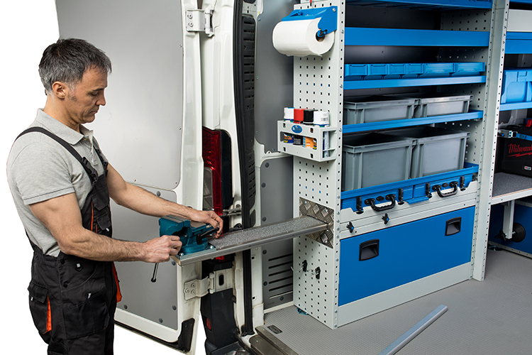 Portamorsa estraibile con piano in legno marmato Syncro Friuli